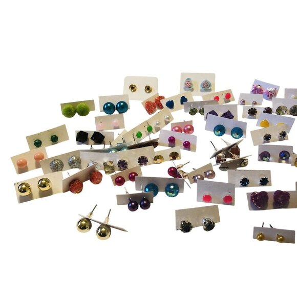 Women's Random Fashion Stud Earrings Lot of 50 Pairs Mixed Styles Colors Girls - Picture 6 of 11
